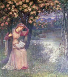Mujer leyendo en un jardín